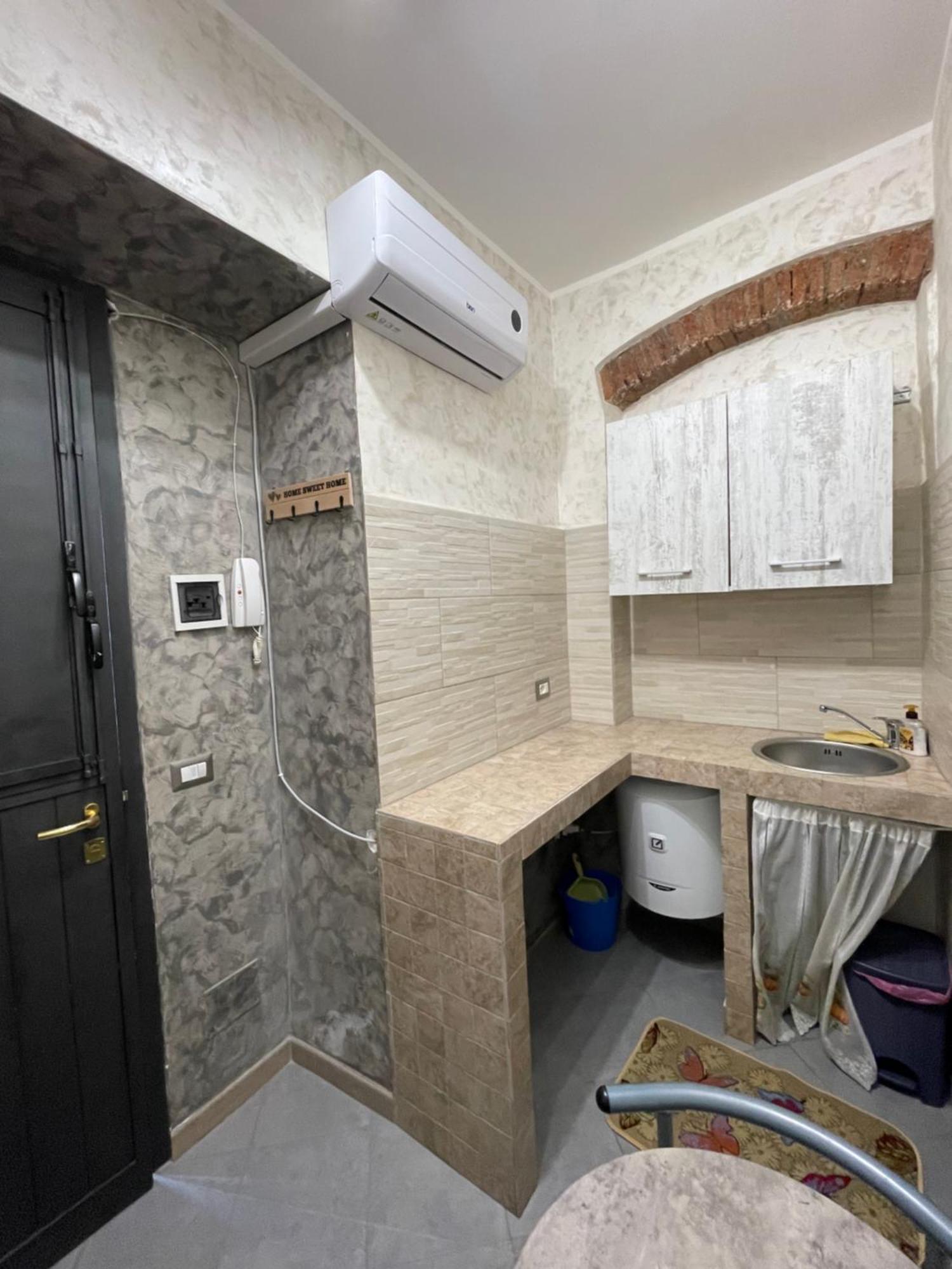 House Soleil Apartment คาตาเนีย ภายนอก รูปภาพ